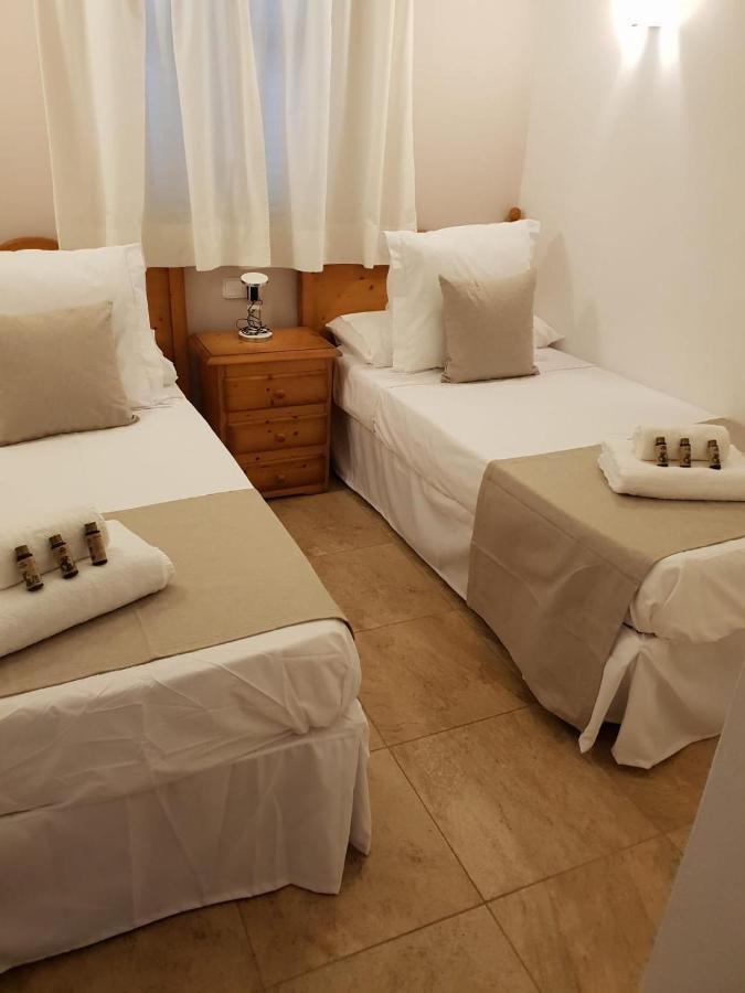 Villa Desi Cala'N Blanes  Eksteriør billede